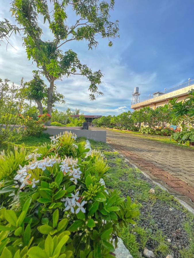 La Plumerias Moalboal Extérieur photo